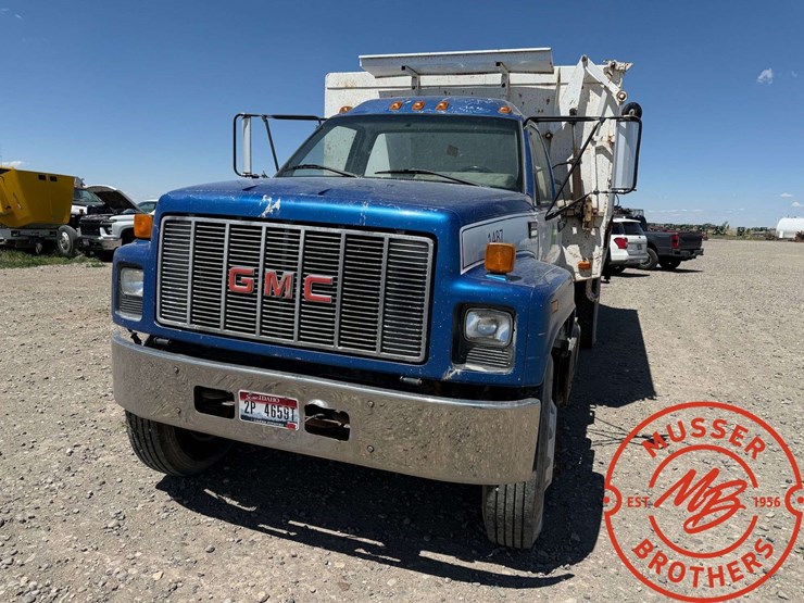 1999-gmc-topkick-image-4