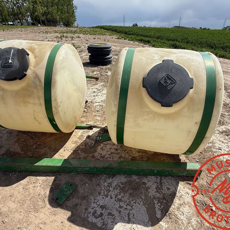 Pair of 200-Gallon Saddle Tanks w/Mounts