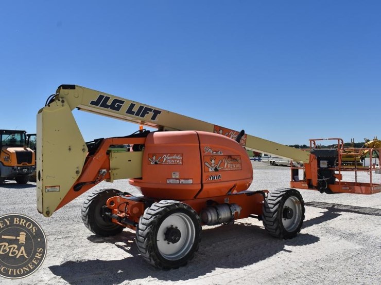 2014-jlg-600a-image-5