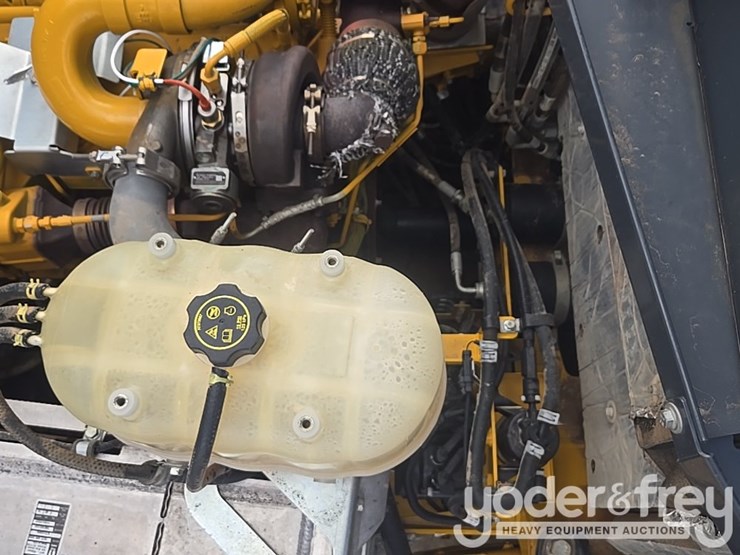 2023-deere-260e-image-38