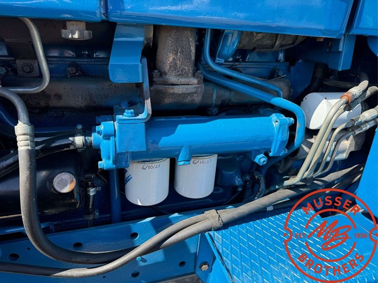 1992-ford-8830-image-36