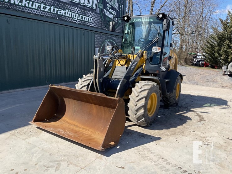 2020-deere-324l-image-8