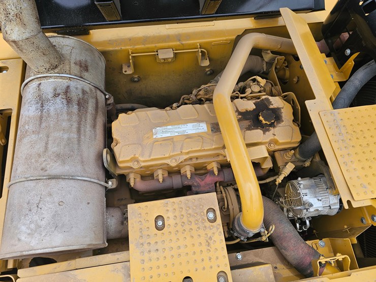 2021-caterpillar-336d2-image-13