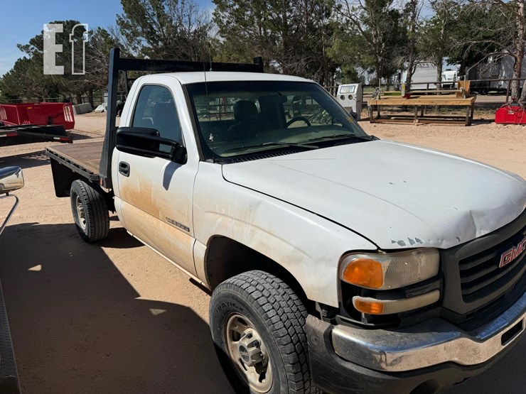 2007-gmc-3500-image-2