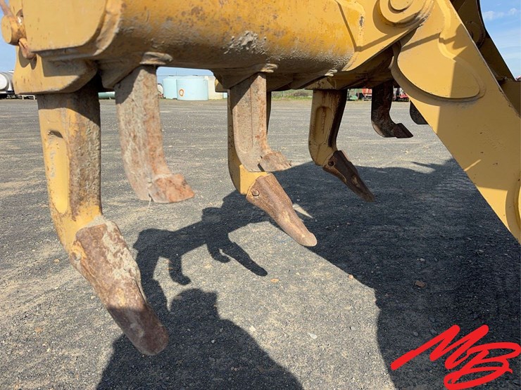 caterpillar-140h-image-21