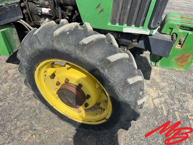 2003-john-deere-5520-image-9