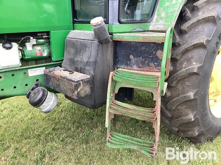 1993-john-deere-7700-image-10