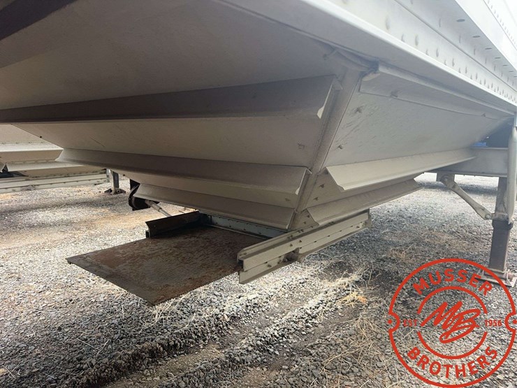 1997-wilson-grain-trailer-image-27