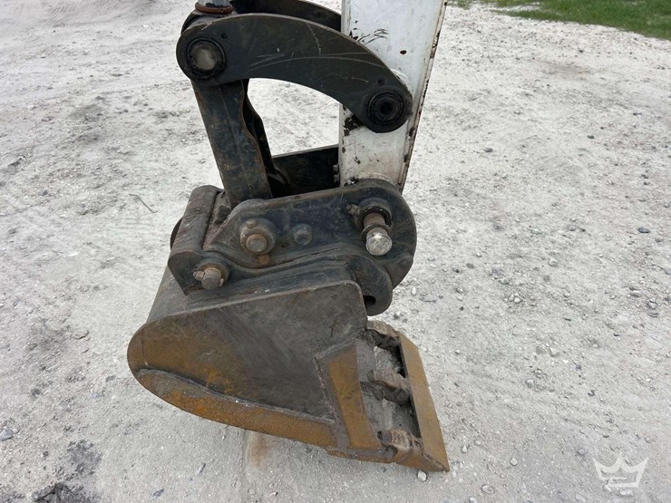 2019-bobcat-e32i-image-19
