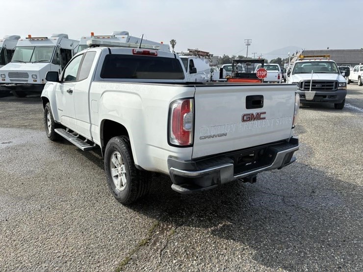 2016-gmc-canyon-image-4
