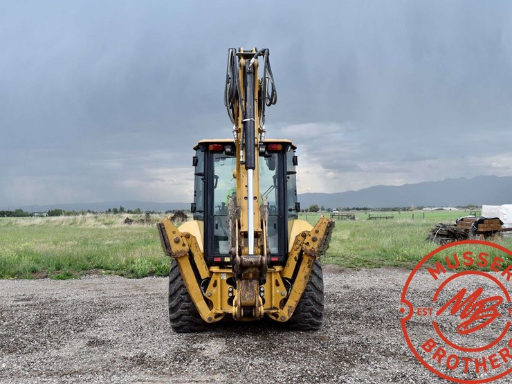 2016-caterpillar-420f2-it-image-6