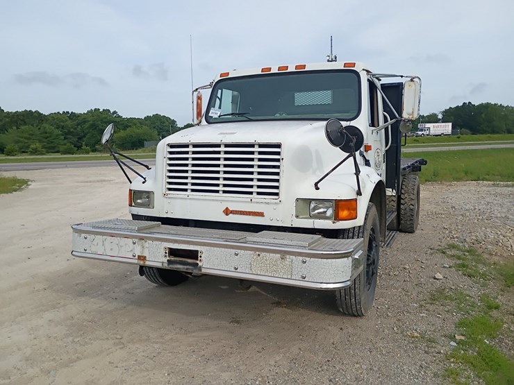 1993-international-4700-image-16