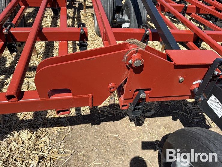 2016-case-ih-200-image-19