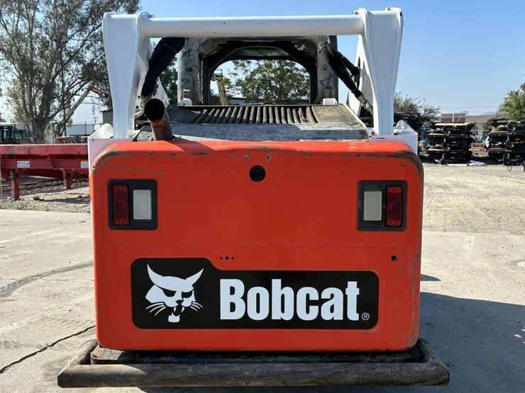 2023-bobcat-s590-image-13