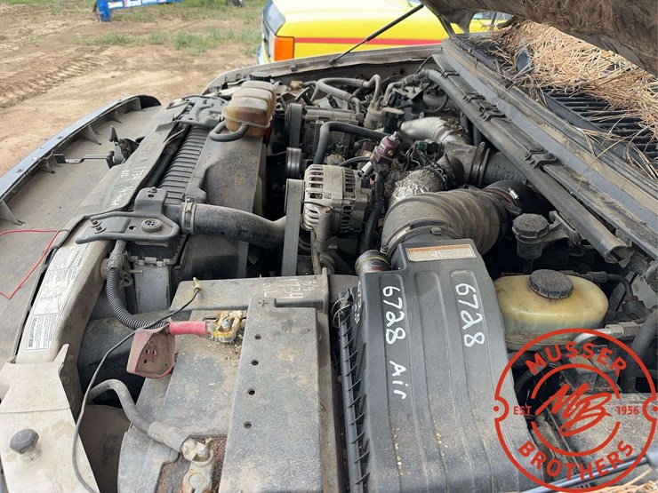 1999-ford-f550-image-23