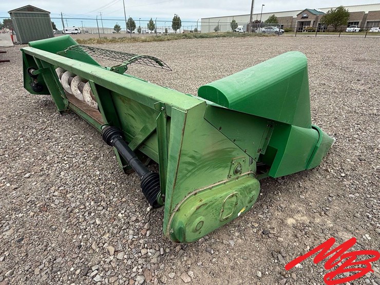john-deere-8-image-6