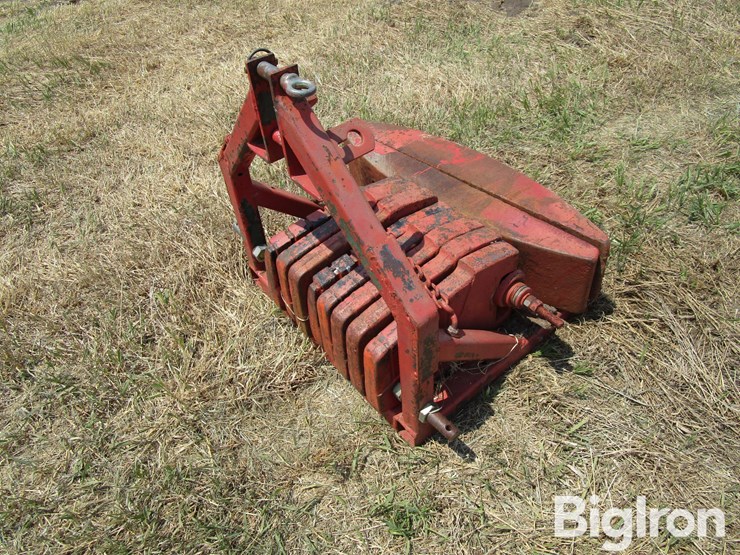 massey-ferguson-8-image-1