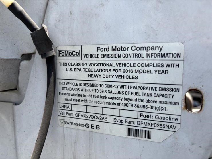 2016-ford-f650-image-15