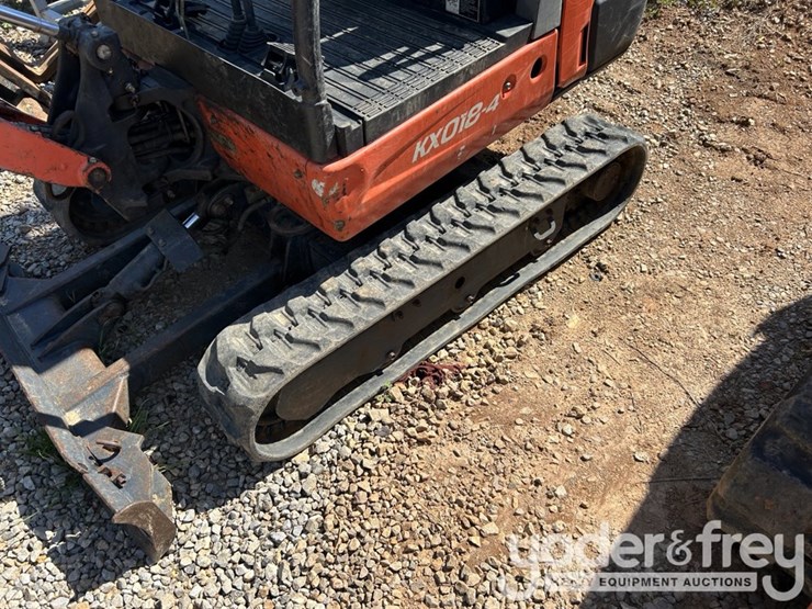 2020-kubota-kx018-4-image-4