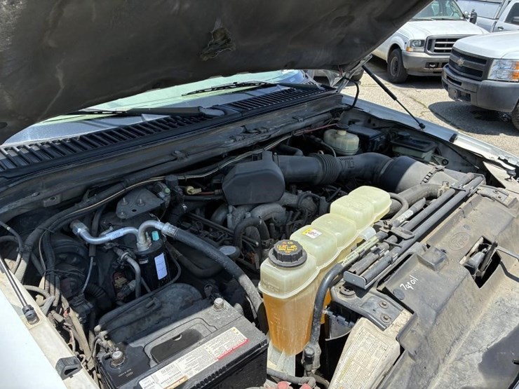 2001-ford-f450-image-11