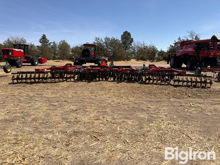 2014-case-ih-370-image-6