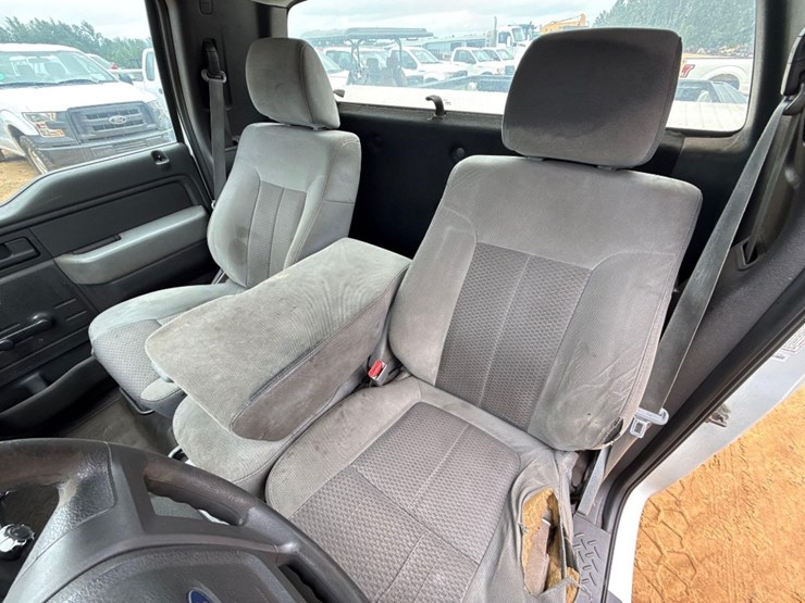 2011-ford-f150-image-15