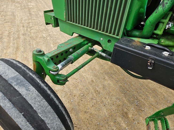 john-deere-2950-image-44