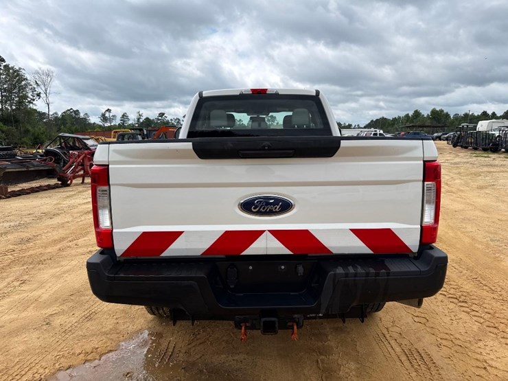 2018-ford-f250-image-5