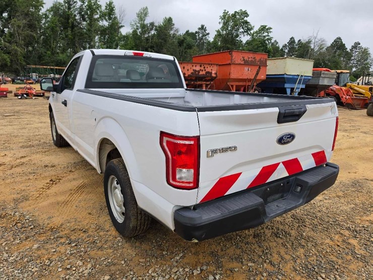 2017-ford-f150-image-2