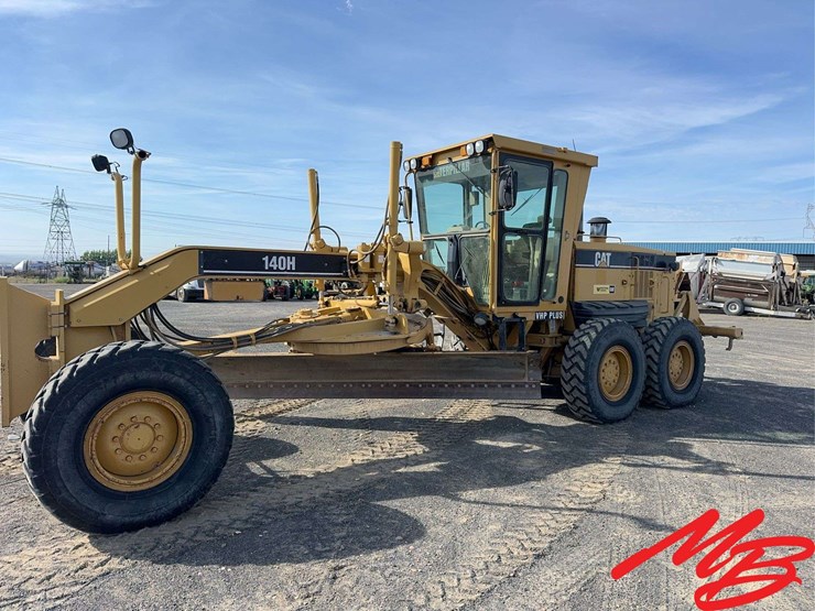caterpillar-140h-image-3