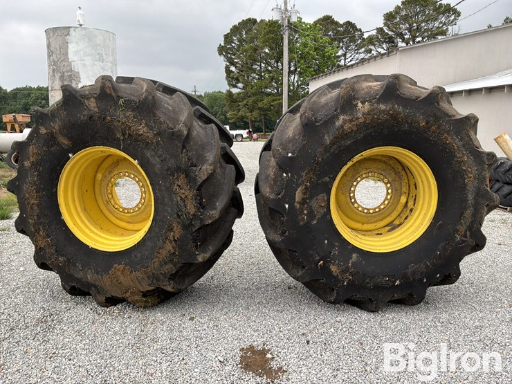 john-deere-r-image-6