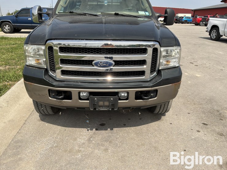 2006-ford-f350-xlt-image-15