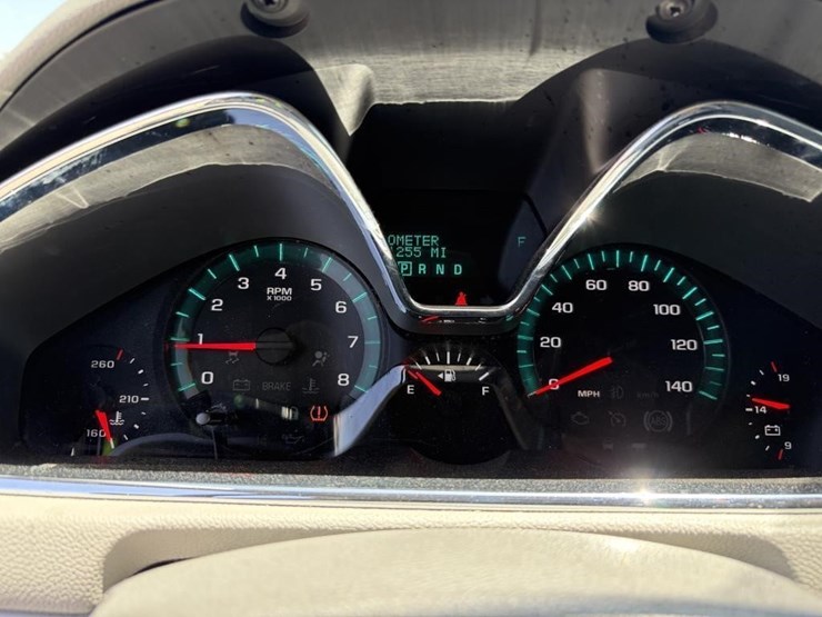 2016-chevrolet-traverse-image-14