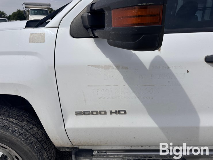 2016-chevrolet-2500hd-image-13