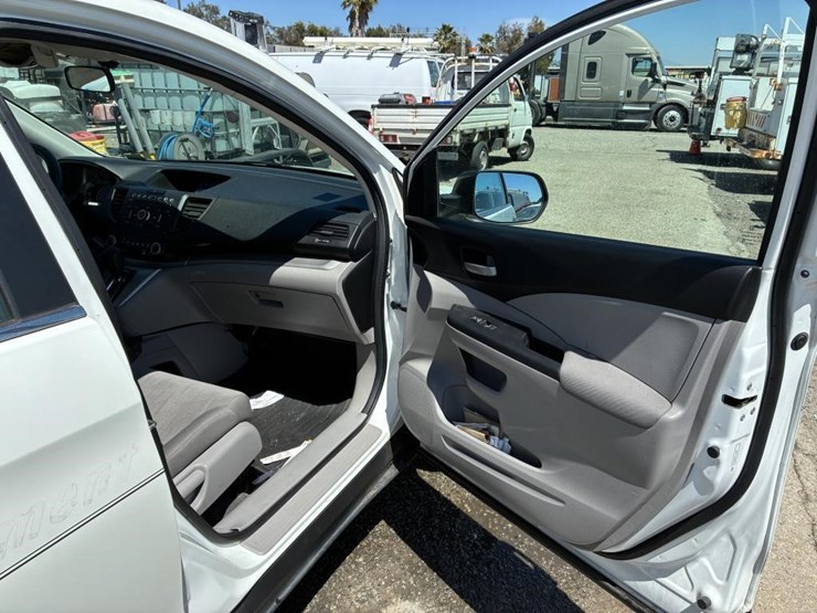 2014-honda-crv-image-9