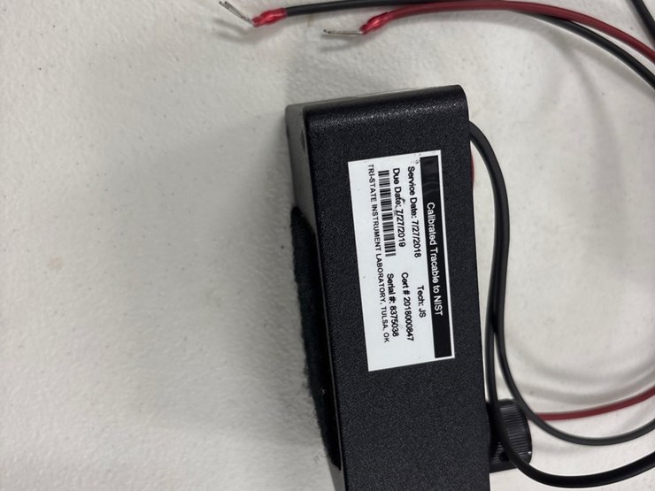 #4024-•-altek-rtd-calibrator-model-111-and-a-datashark-rj45-network-tester-image-7