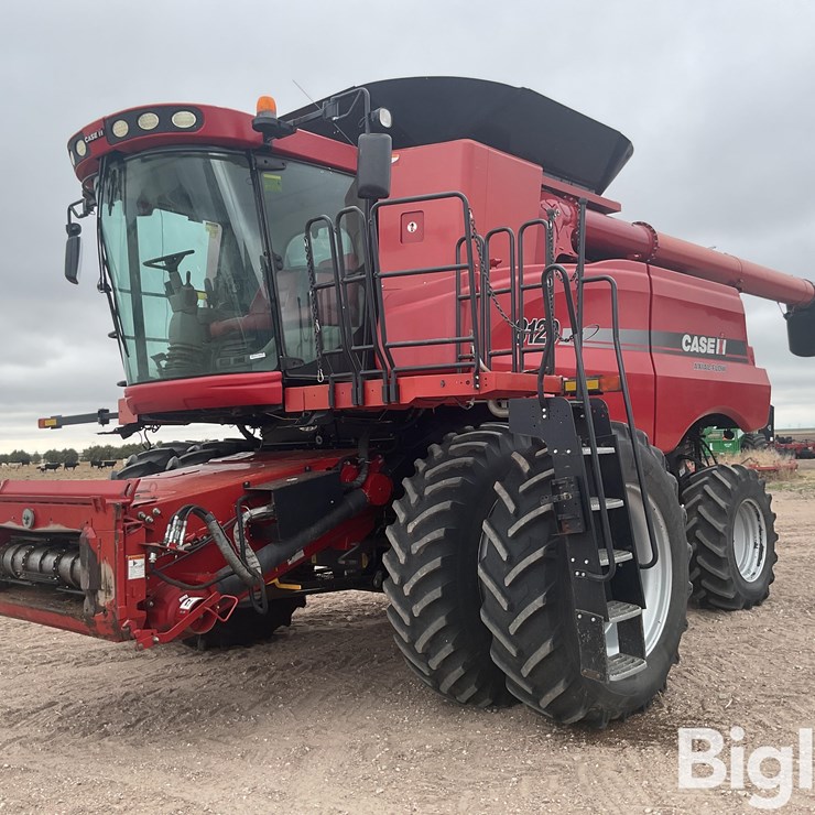 2011 CASE IH 8120