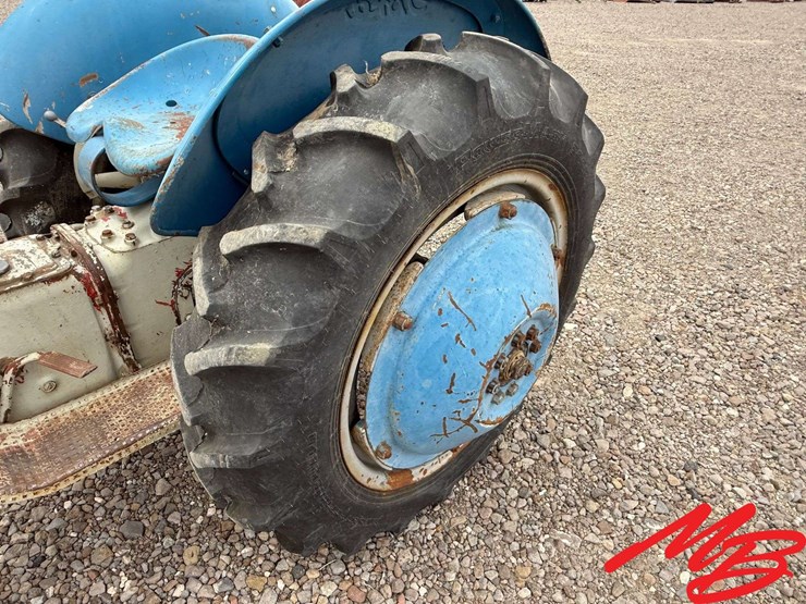 ford-8n-image-9