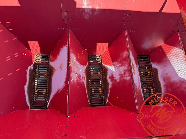 spudnik-8210-10-row-specialty-planter-image-9