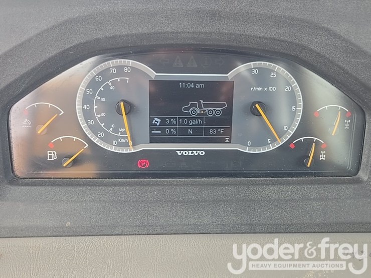 2020-volvo-a25g-image-55