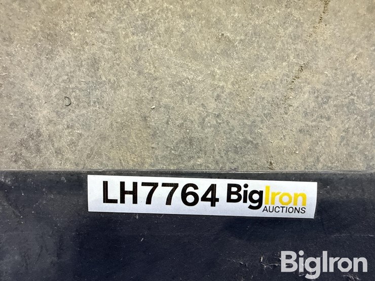 john-deere-2310-image-8