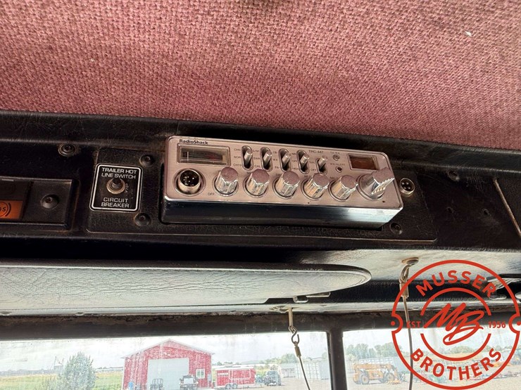 1995-kenworth-t800-image-28