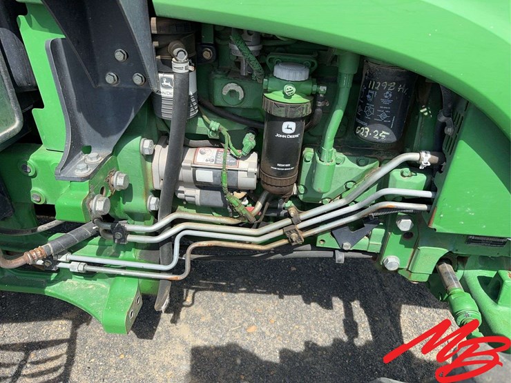 2012-john-deere-5100m-image-11