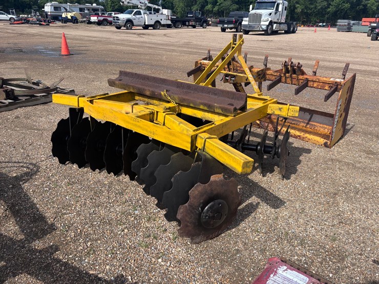 #1027-•-5ft-disc-harrow-image-4