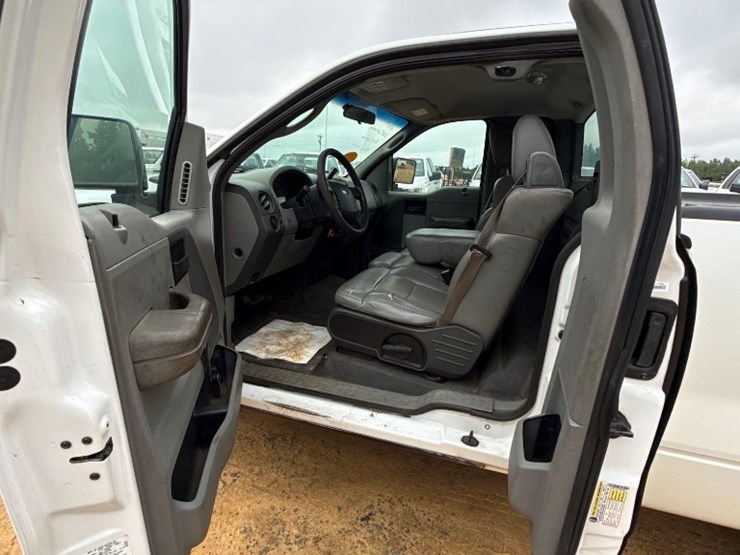 2007-ford-f150-xl-image-8