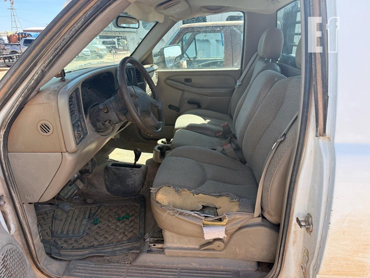 2007-gmc-3500-image-4