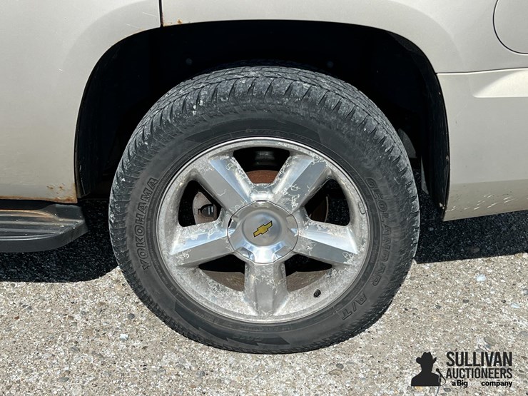 2008-chevrolet-tahoe-ltz-image-9
