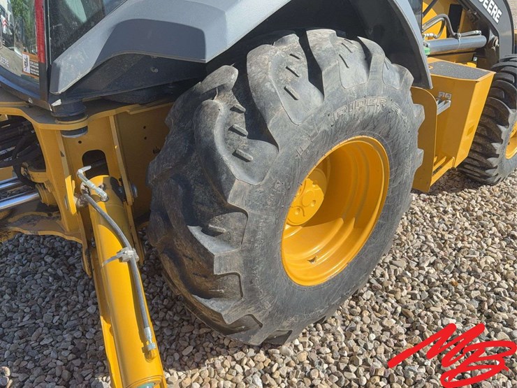 2023-deere-310sl-image-21