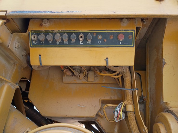 caterpillar-963b-image-27
