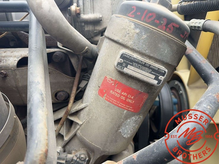 2007-freightliner-columbia-120-image-25